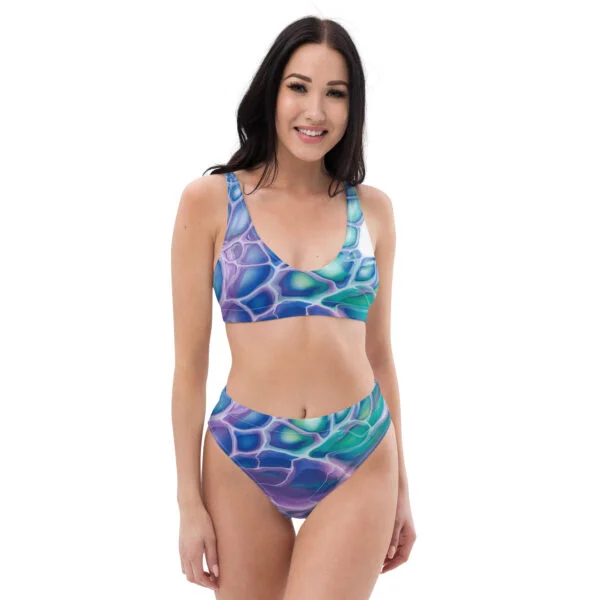 front on view of woman wearing High-waisted bikini